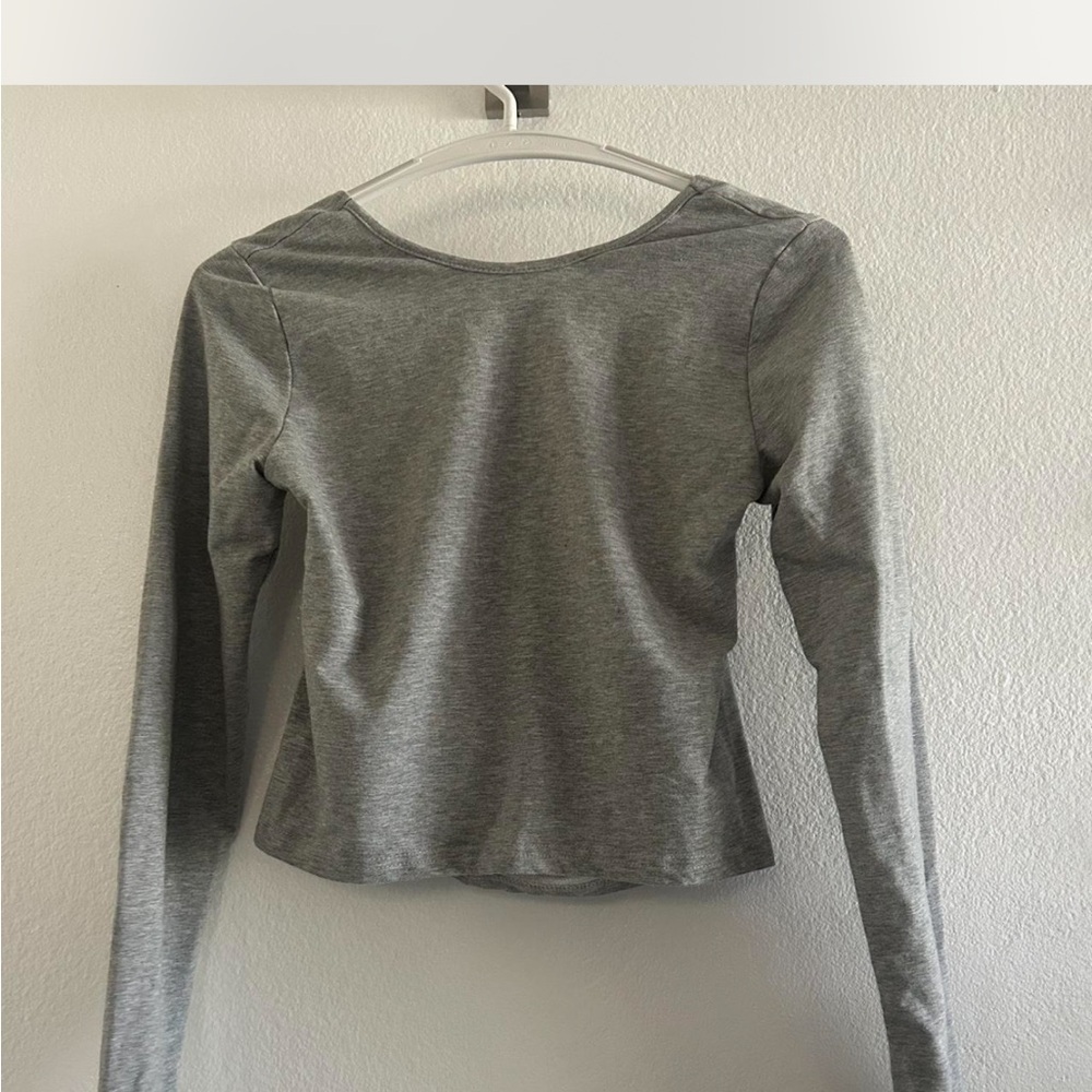Gray Long Sleeve Women's Top